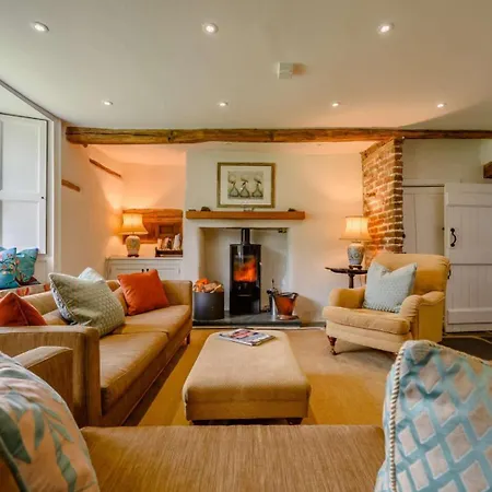 4 Bed In Nr Keswick Oc-sz231 *