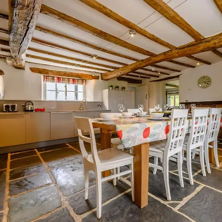 펜션 4 Bed In Nr Keswick Oc-sz231