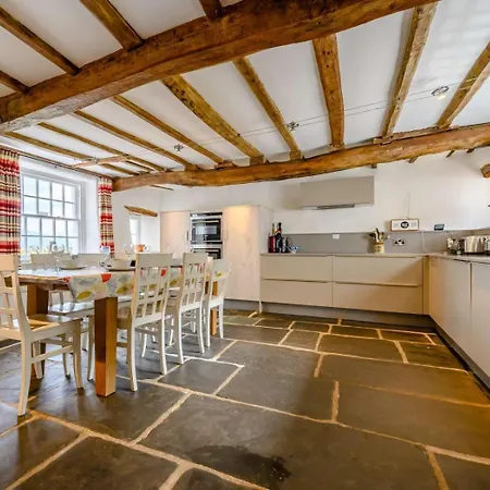 펜션 4 Bed In Nr Keswick Oc-sz231 브레이스웨이트